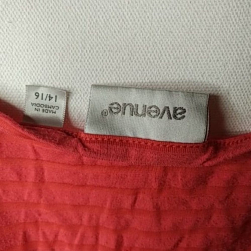 Avenue Spaghetti Strap Tank Red Ruffled Sz 14 16 - Picture 5 of 6
